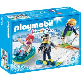 Playmobil Family Fun: Παρέα Χιονοδρόμων - 9286
